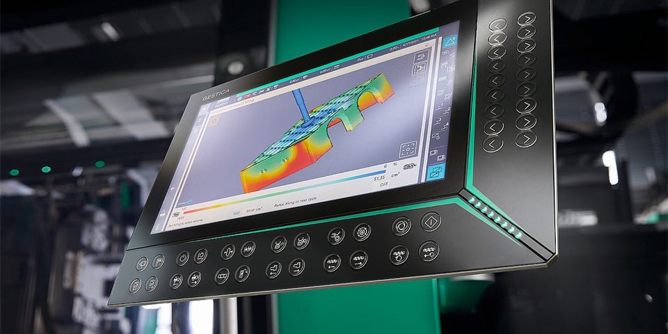 Arburg GESTICA machine control screen showing a mould filling simulation